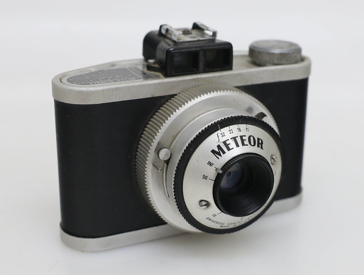 Vintage Meteor Universal Camera with 620 Film, Original Box