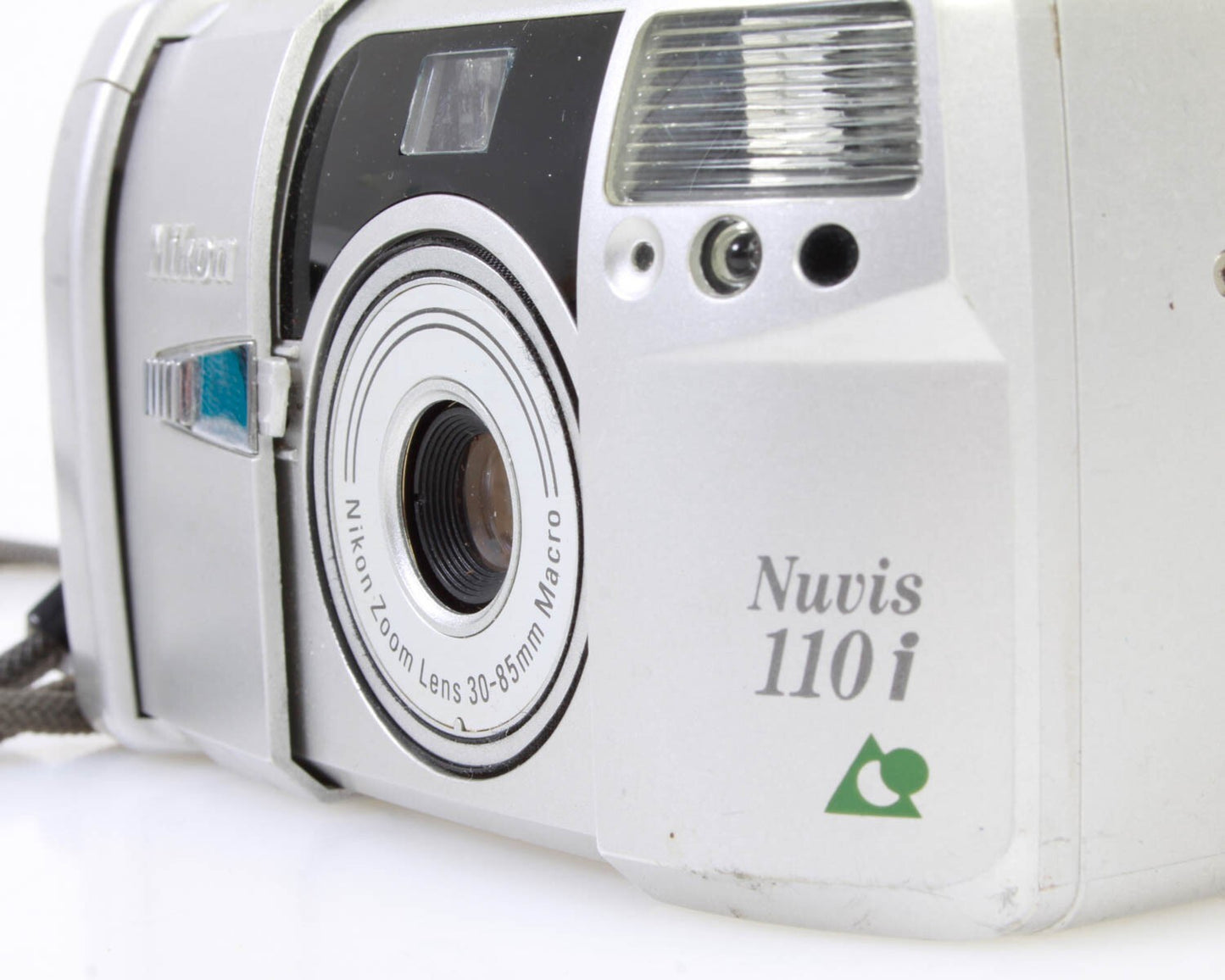 NIKON NUVIS 110i APS FILM CAMERA W/ WRIST STRAP