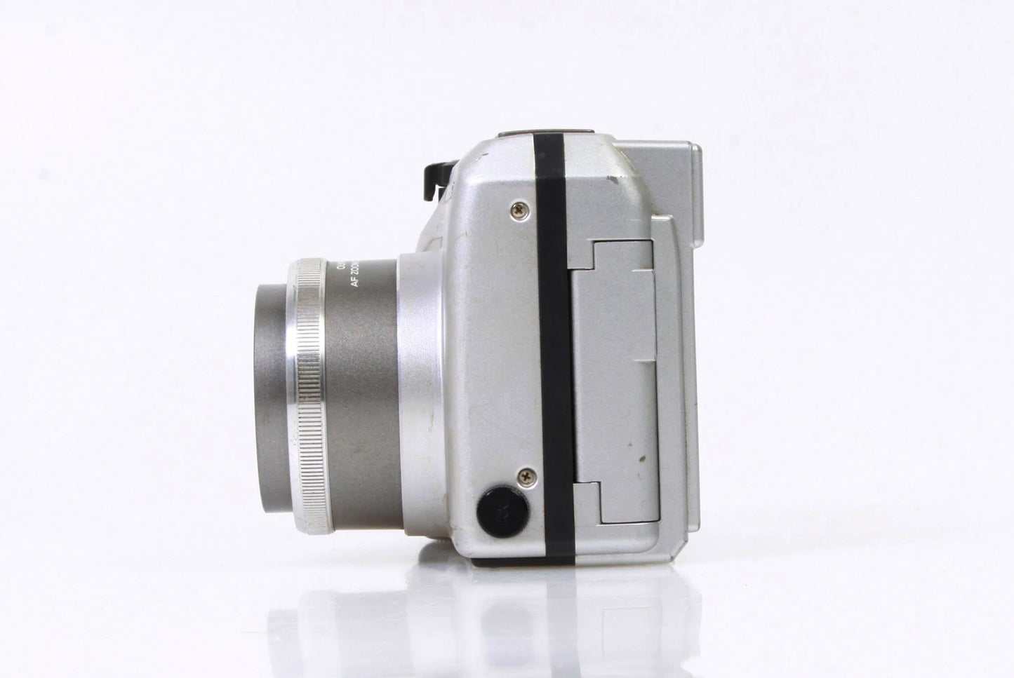 OLYMPUS Digital Camera 2.1 Megapixel  with cap