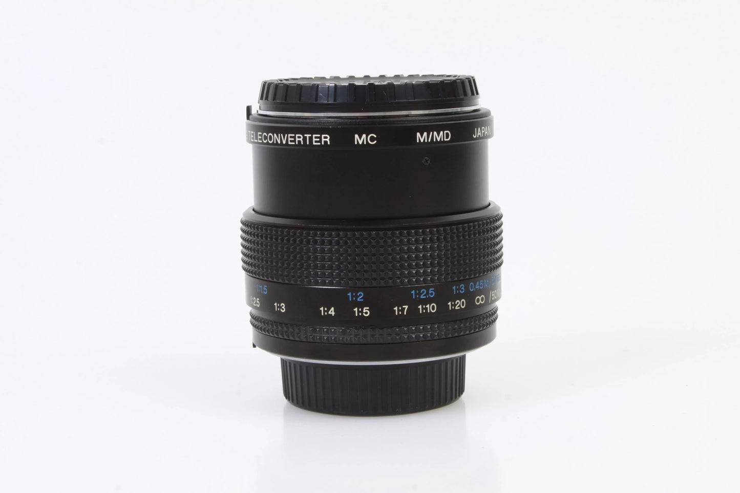 MINOLTA  2X macrofocusing Teleconverter