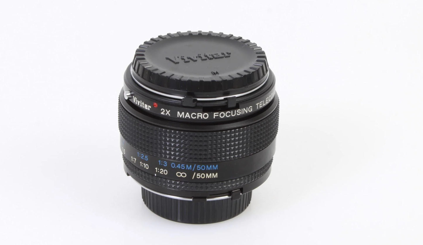 MINOLTA  2X macrofocusing Teleconverter