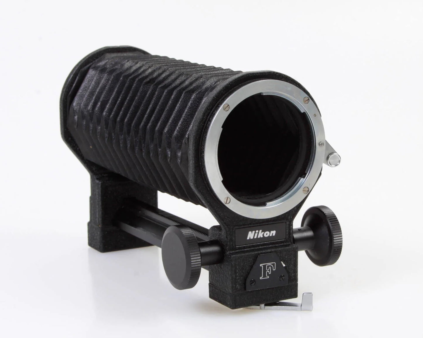 NIKON F BELLOWS FOCUSING ATTACHMENT MODEL III, NEW OLD STOCK