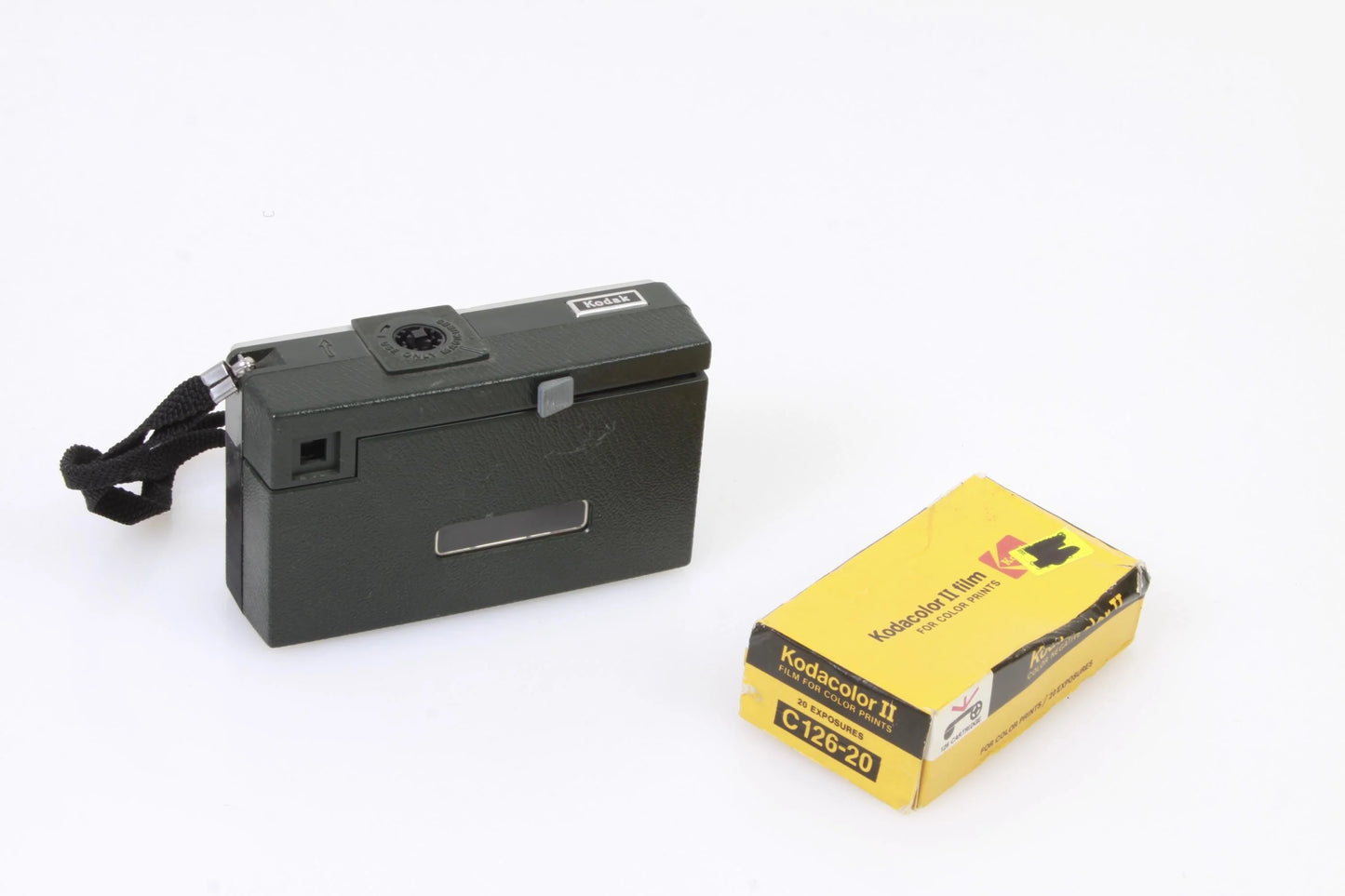 KODAK INSTAMATIC X126 film Camera-GREEN With Film roll