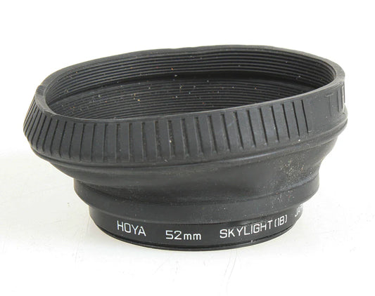52MM RUBBER LENS HOOD W/SKY 1A FILTER
