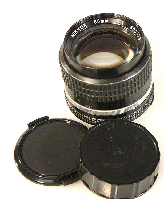85MM F 2.0 AIS NIKON LENS WITH FRONT AND REAR CAP