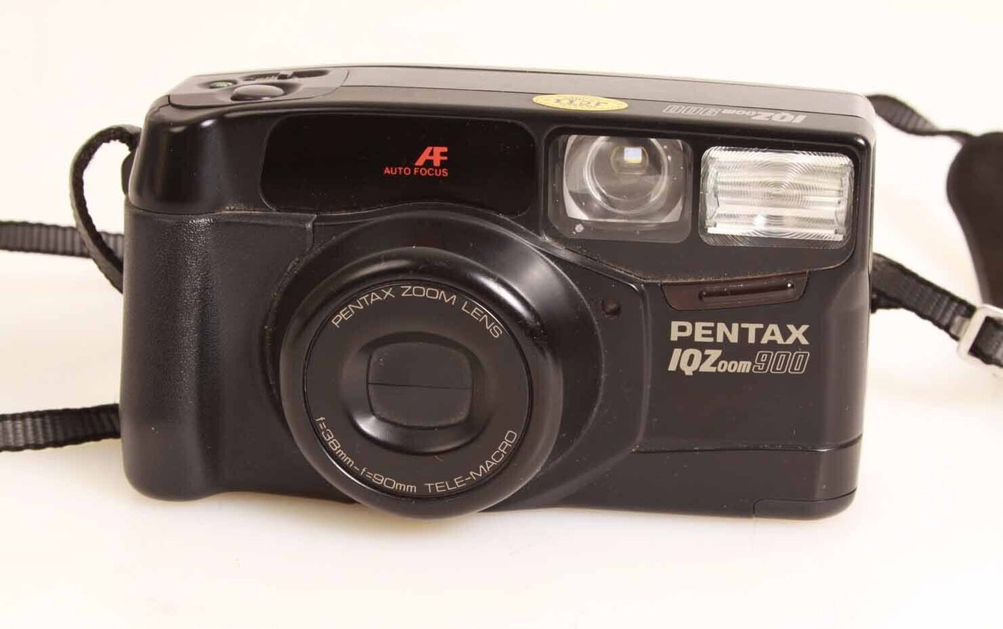 PENTAX IQZOOM 900 35mm POINT & SHOOT
